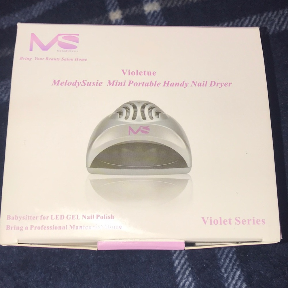 Mini Nail Dryer